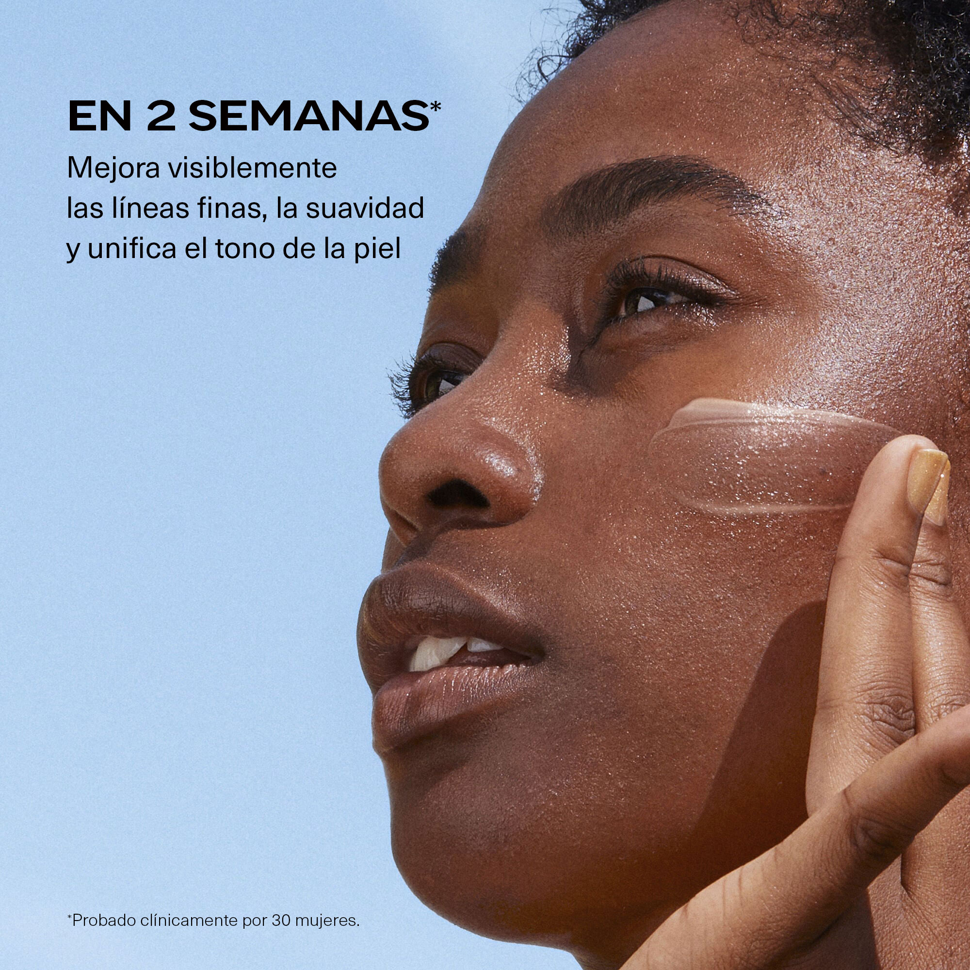 Frasco azul de Shiseido Ultimate Sun Protector Lotion SPF 60+ sunscreen.